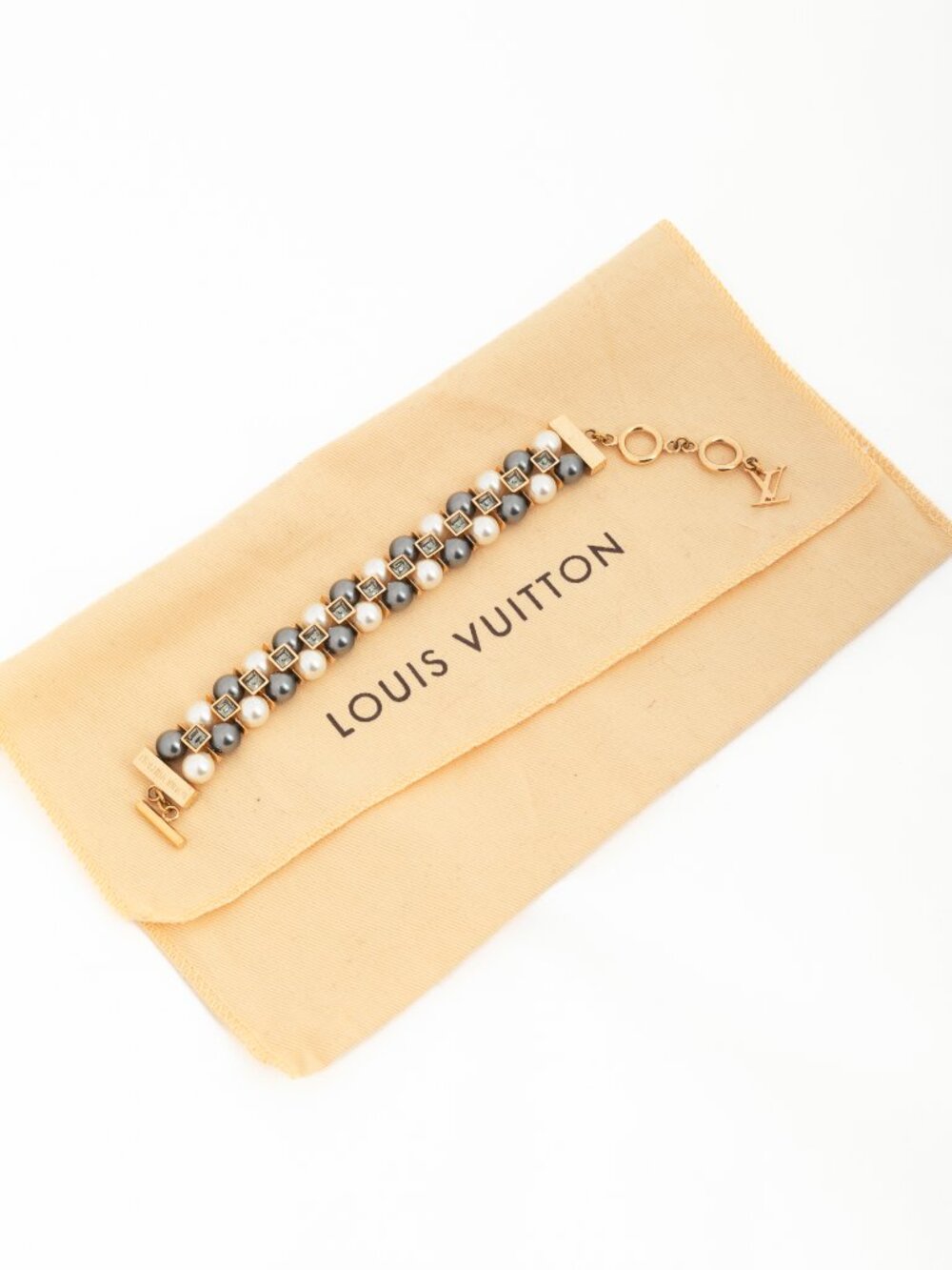 Louis Vuitton Cry me a River Grey & Ivory Faux-Pearl Crystal Bracelet
